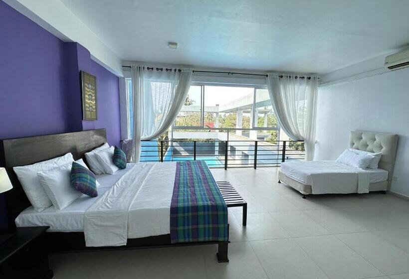 Pokój Standard Trzyosobowy, Twenty  Two Dazzle Bay