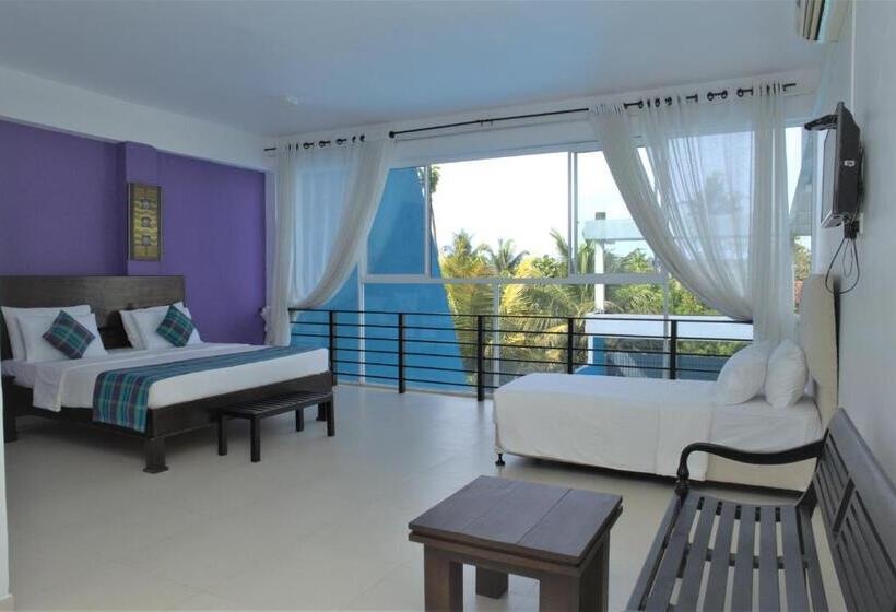 Pokój Standard Trzyosobowy, Twenty  Two Dazzle Bay