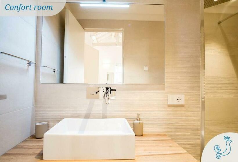 Трехместный Номер Комфорт, Karú Suites