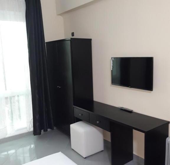 豪华单人间, Amor