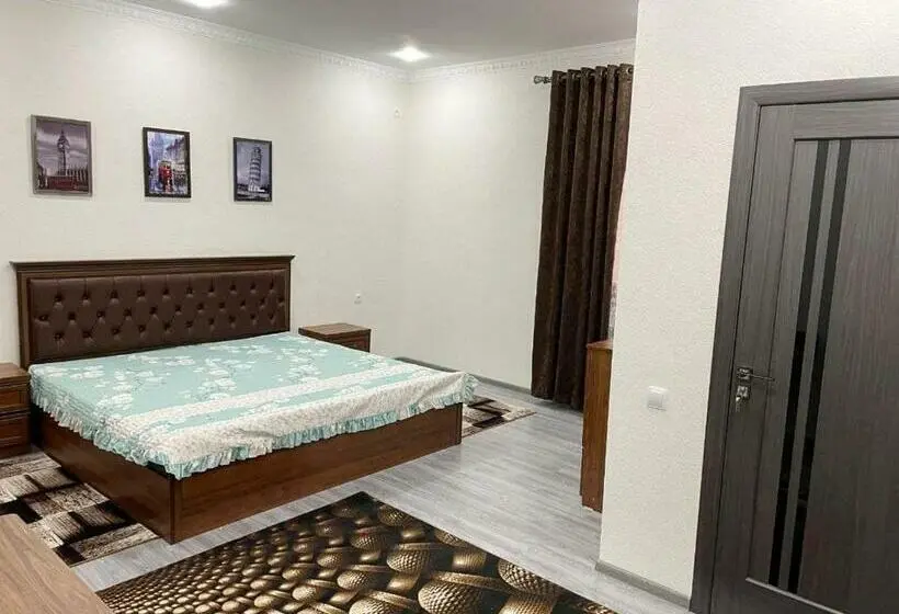 اتاق لوکس, Chinara Guest House Airport