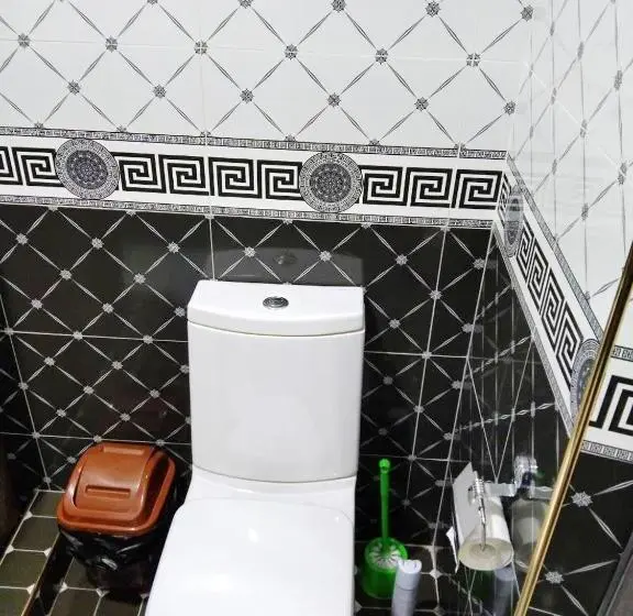 اتاق استاندارد یک نفره, Chinara Guest House Airport