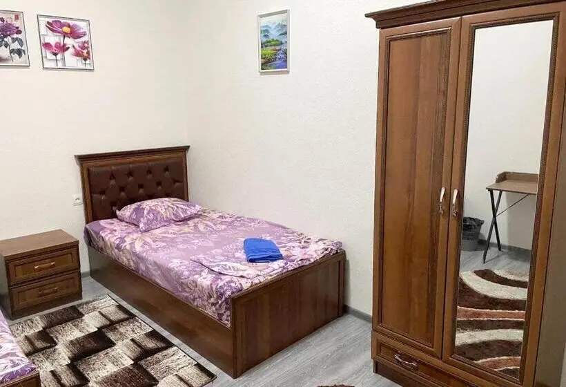 اتاق استاندارد یک نفره, Chinara Guest House Airport
