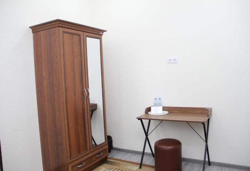 标准单人间, Chinara Guest House Airport