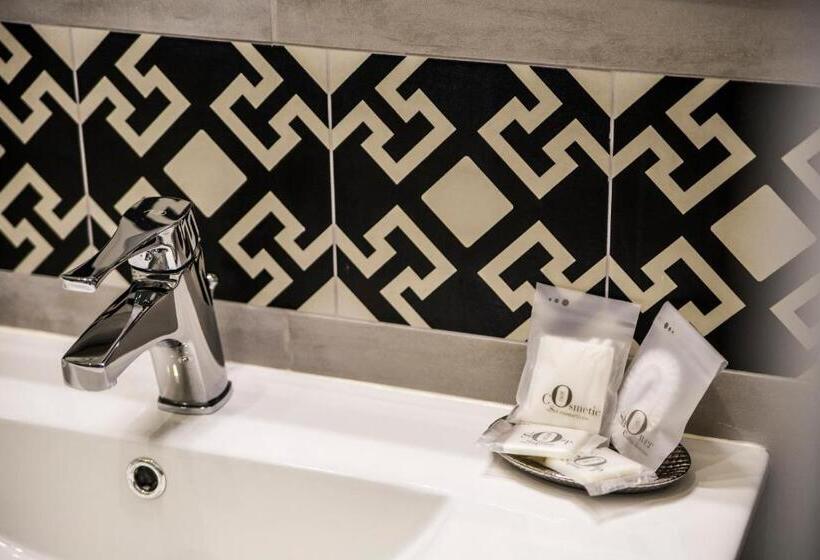 발코니 디럭스 룸, Maison De Julia Pompei