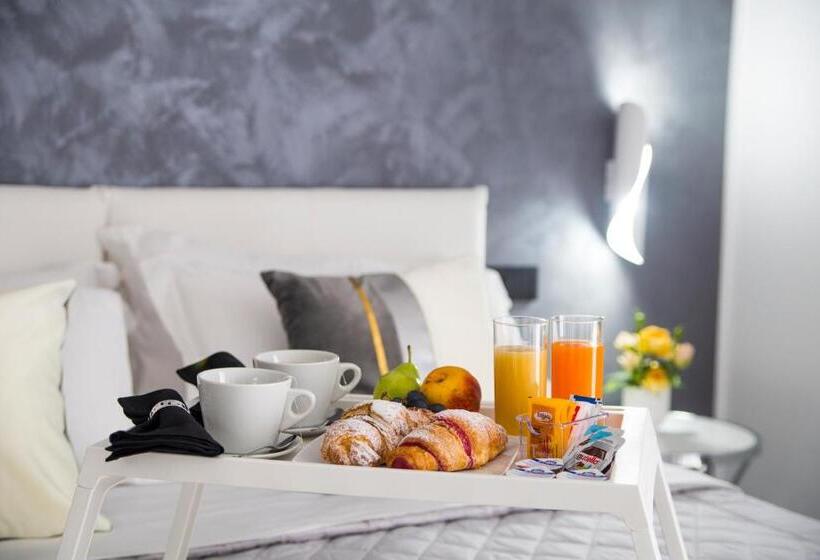 발코니 디럭스 룸, Maison De Julia Pompei