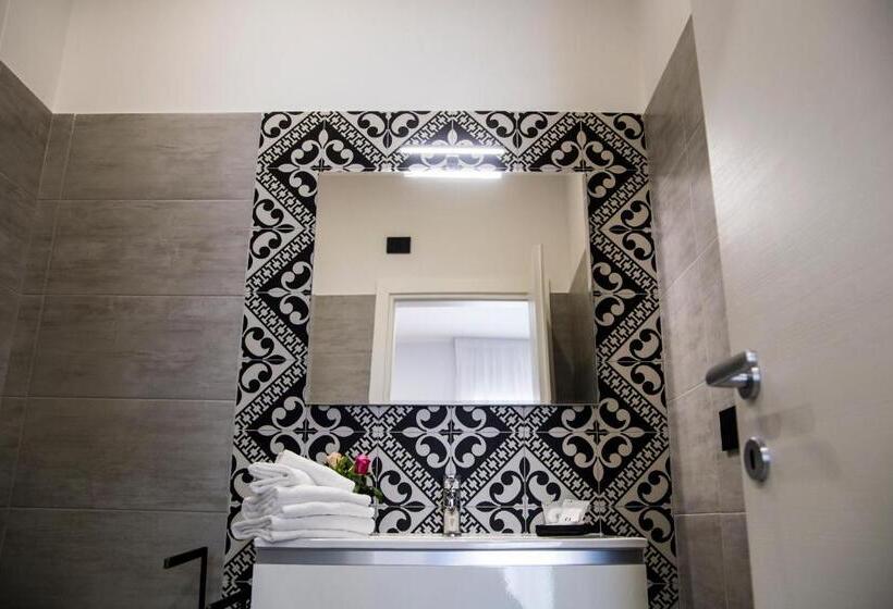 스탠다드 룸 풀장 전망, Maison De Julia Pompei