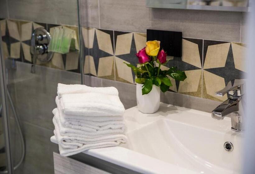 스탠다드 룸 킹사이즈 침대, Maison De Julia Pompei