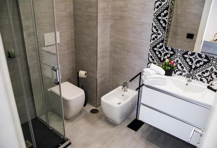 스탠다드 룸 풀장 전망, Maison De Julia Pompei