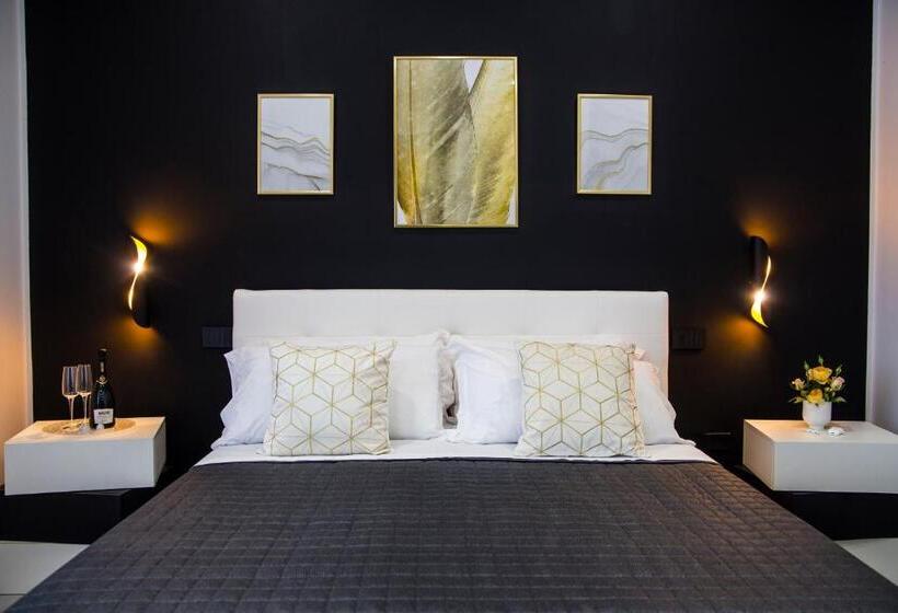 스탠다드 룸 풀장 전망, Maison De Julia Pompei