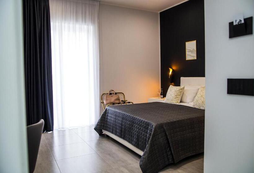 스탠다드 룸 풀장 전망, Maison De Julia Pompei