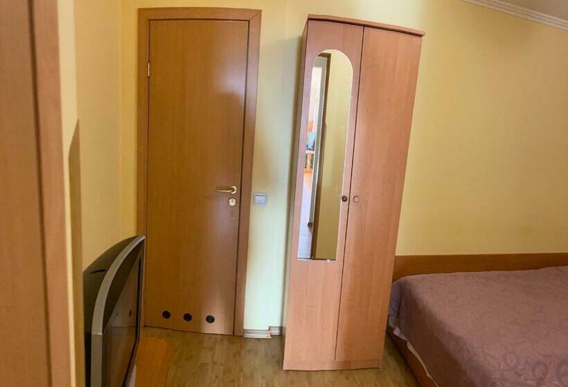 Номер Стандарт Индивидуальный, атлант