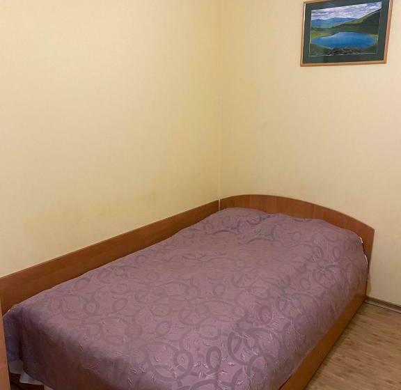 Номер Стандарт Индивидуальный, атлант