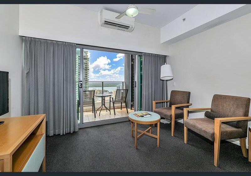 豪华海景房带阳台, Darwin Harbour Suite