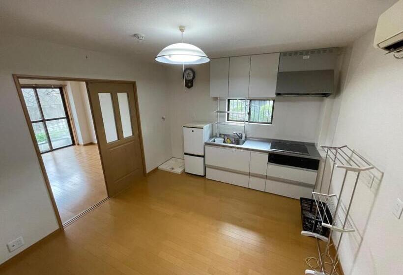 استودیوی استاندارد, Iso Tokei   Vacation Stay 61898v