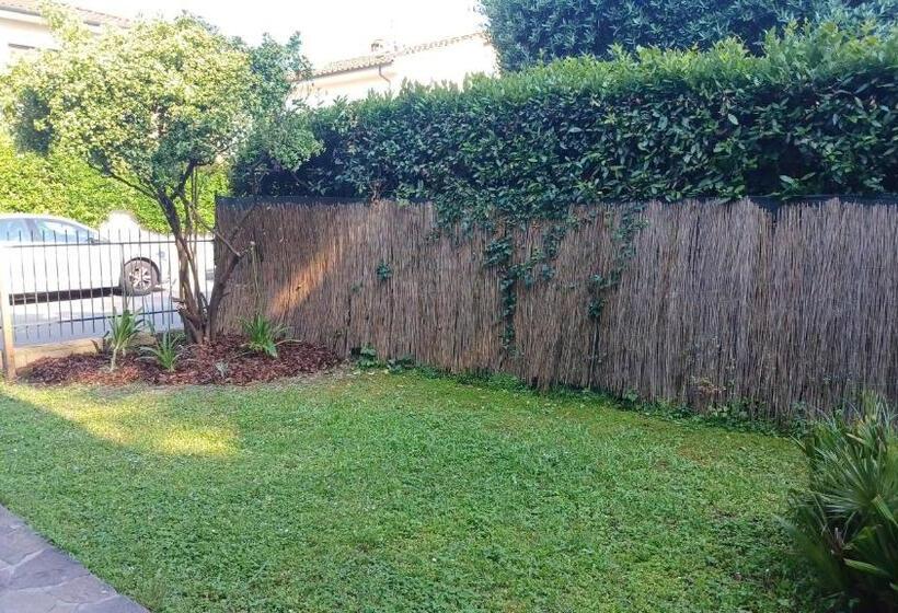 اتاق استاندارد, Home Sweet Home 1 Affittacamere Lucca