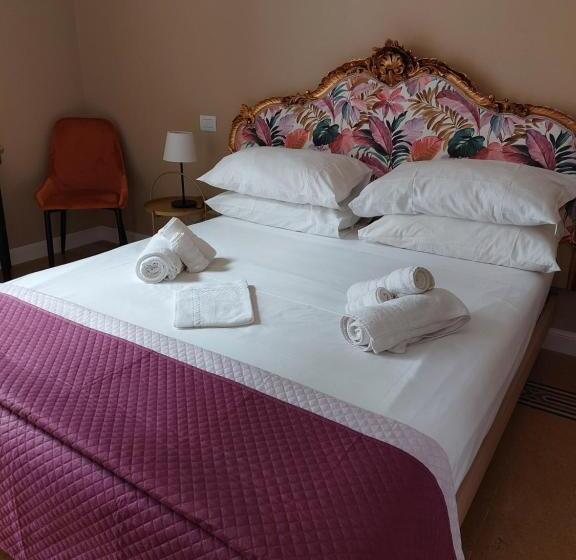اتاق استاندارد با بالکن, B&b O  Panar Al Duomo
