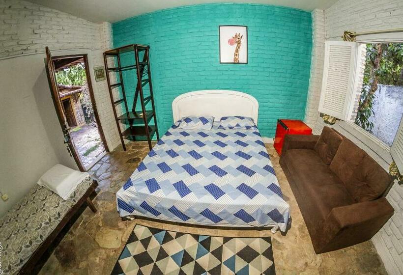 اتاق استاندارد سه نفره, Alfama Da Pipa