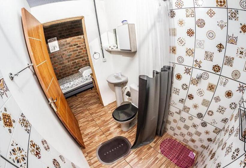 اتاق استاندارد با بالکن, Alfama Da Pipa