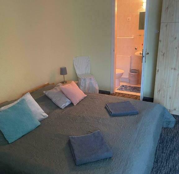 غرفة عائلية, Gästehaus Neumann