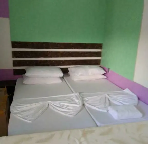 Camera Standard, Ihaven Thulusdhoo