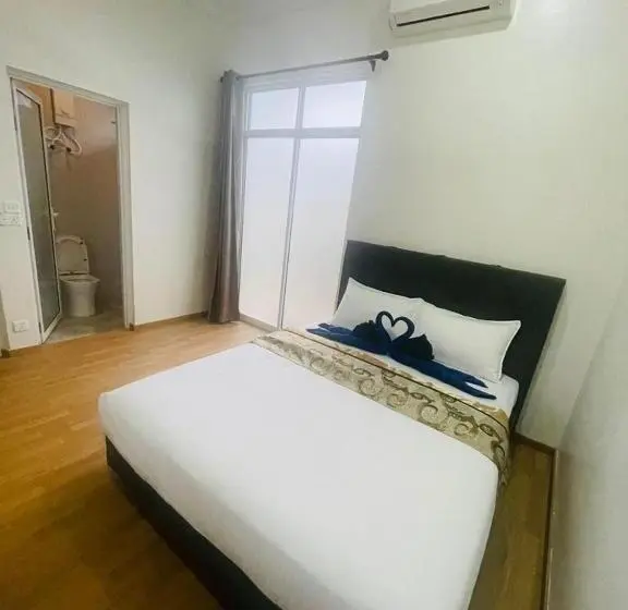 Camera Deluxe, Ihaven Thulusdhoo