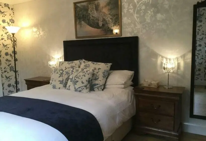 اتاق لوکس, Tullybeggs B&b