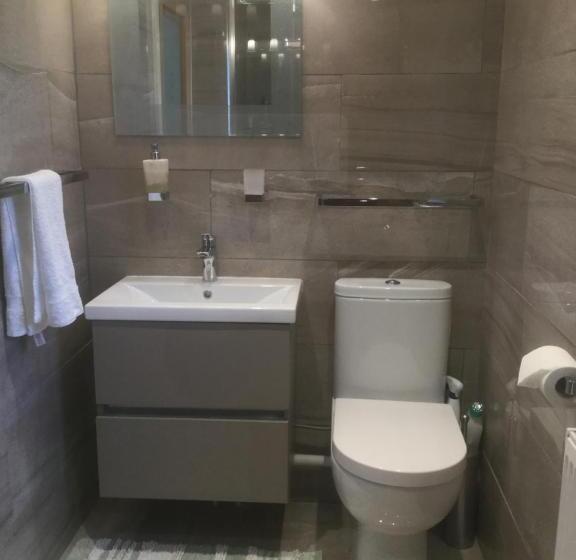 חדר דלוקס, Tullybeggs B&b