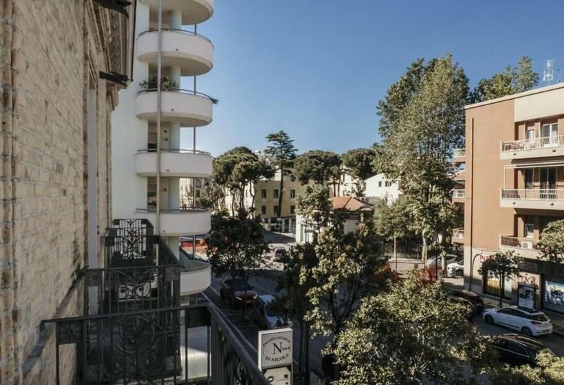 اتاق سوپریور با تخت بزرگ, B&b Palazzo Storico Di Nicola