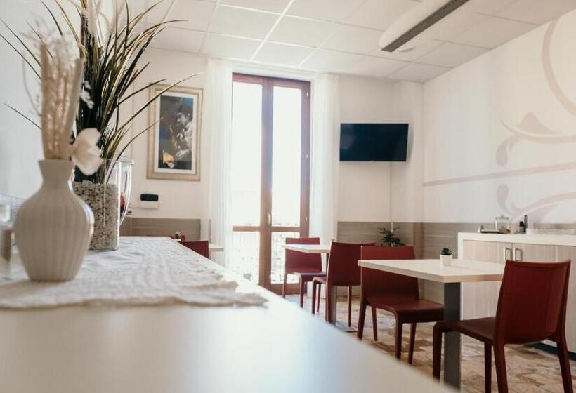 اتاق استاندارد با تخت بزرگ, B&b Palazzo Storico Di Nicola