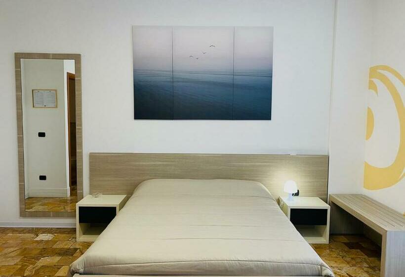 اتاق سوپریور با تخت بزرگ, B&b Palazzo Storico Di Nicola