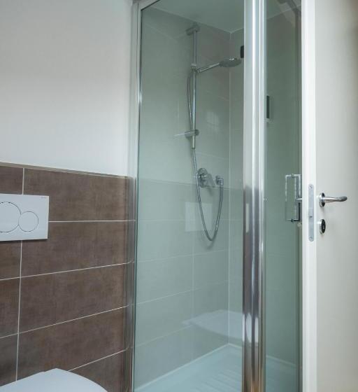 اتاق لوکس چهار تخته, B&b Palazzo Storico Di Nicola