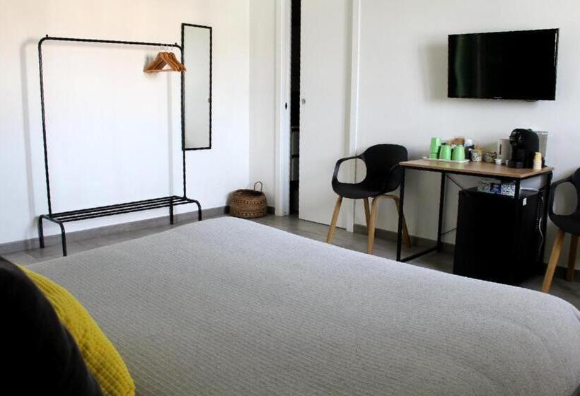 اتاق استاندارد, Citroom Green City Rooms