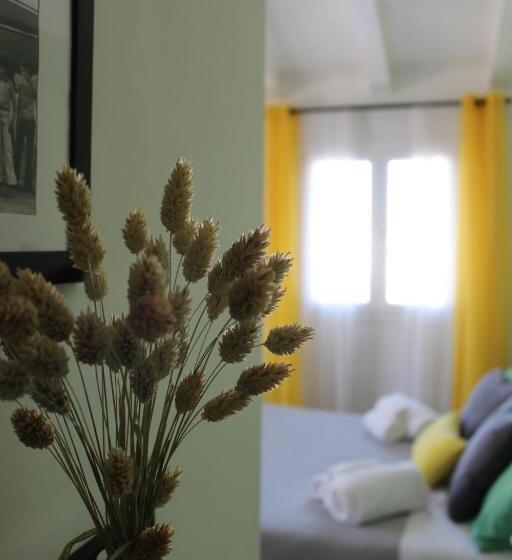 اتاق استاندارد با بالکن, Citroom Green City Rooms