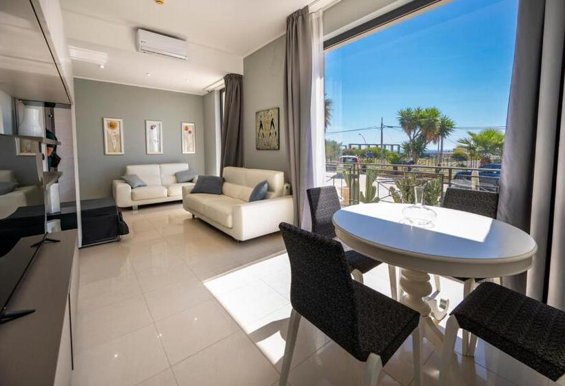 سوییت جونیور, Villa Floyd Charming Rooms B&b