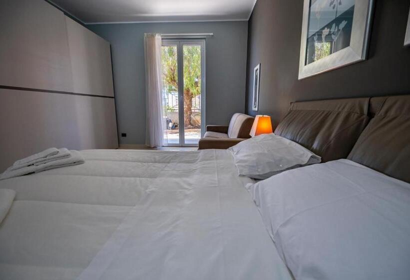 Полулюкс, Villa Floyd Charming Rooms B&b