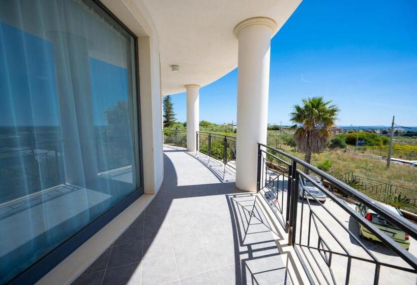 اتاق استاندارد با بالکن, Villa Floyd Charming Rooms B&b