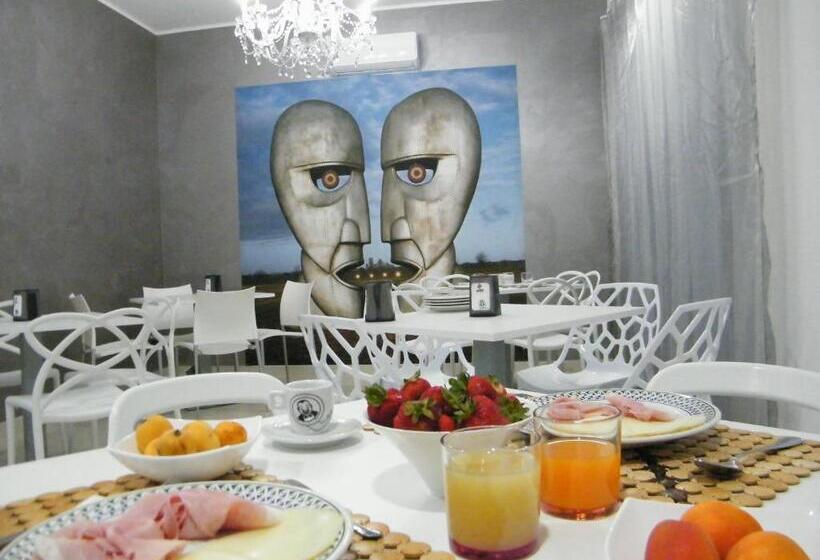 Номер Стандарт с Балконом, Villa Floyd Charming Rooms B&b