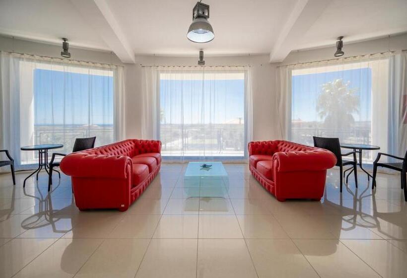 اتاق لوکس با بالکن, Villa Floyd Charming Rooms B&b