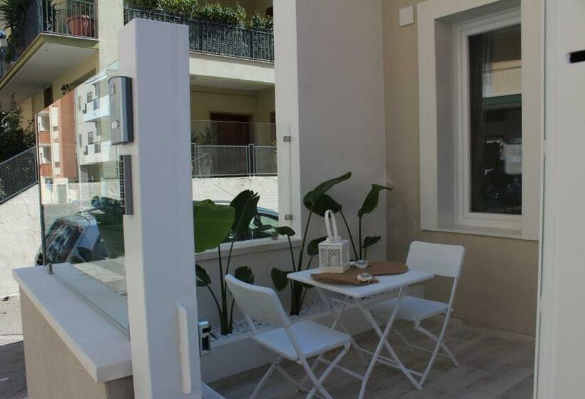 اتاق لوکس, Home You&me