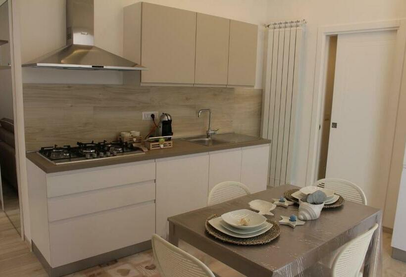 اتاق لوکس, Home You&me