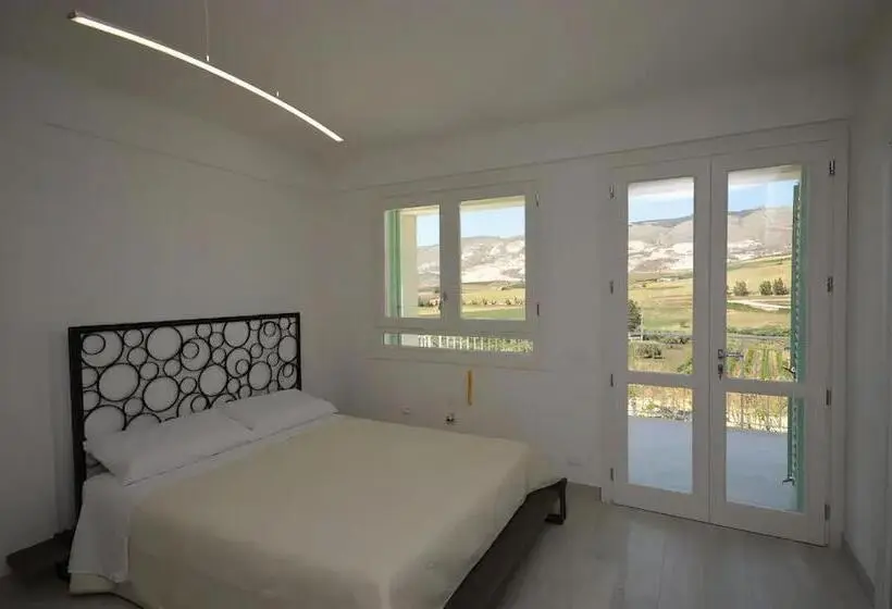 ファミリールーム, Villa Degli Alberi