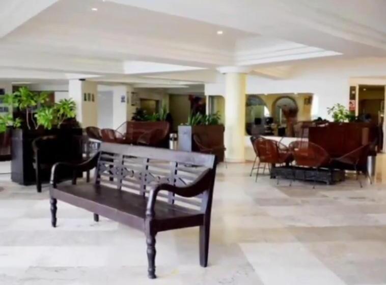 Deluxe Suite Sea View, Suite En Torres Gemelas Vista Al Mar