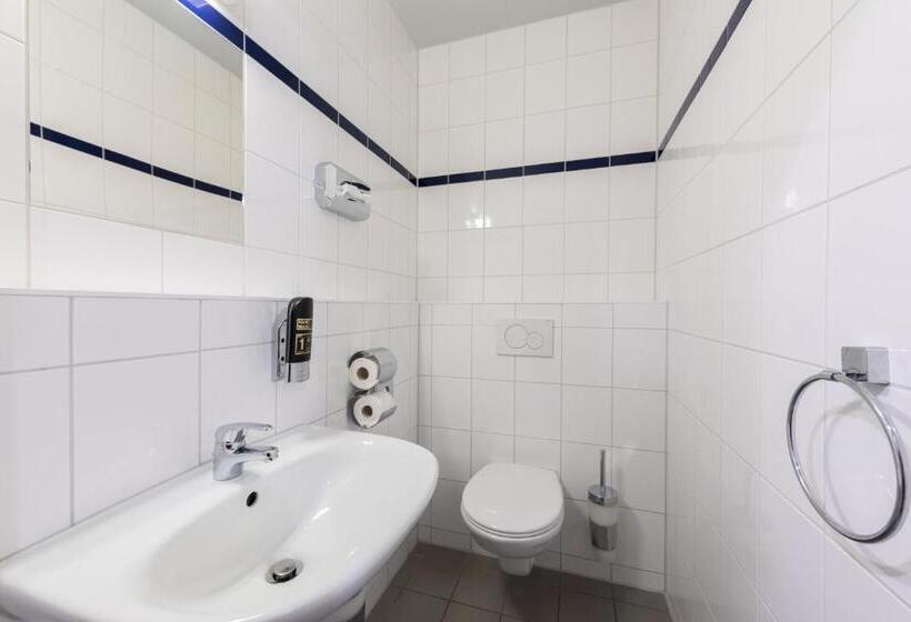 四人标准间, a&o Stuttgart City