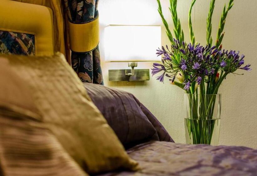 سوییت جونیور, La Place