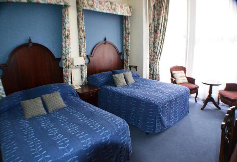 اتاق خانوادگی, La Place