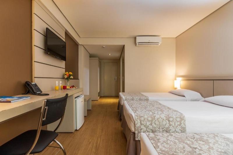 Quarto Triplo Estandar, Viale Tower