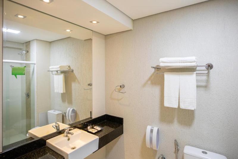 スーペリアトリプルルーム, Viale Tower