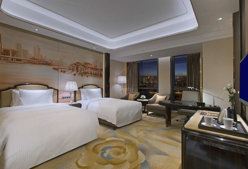 Deluxe room with river view, Wanda Vista Tianjin