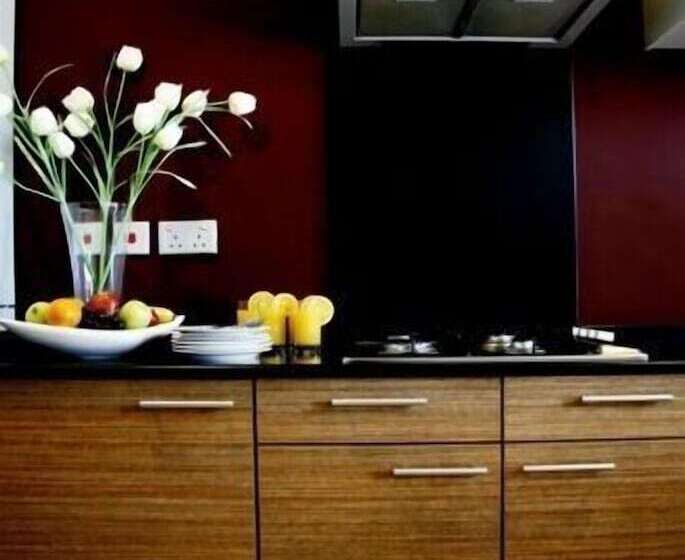 کلبه ییلاقی, The Sealoft Boutique Chalets